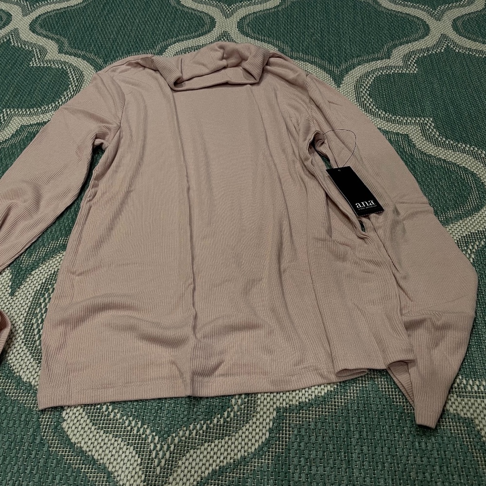 Rose Quartz Ribbed Turtleneck Sz L A.N.A. NWT